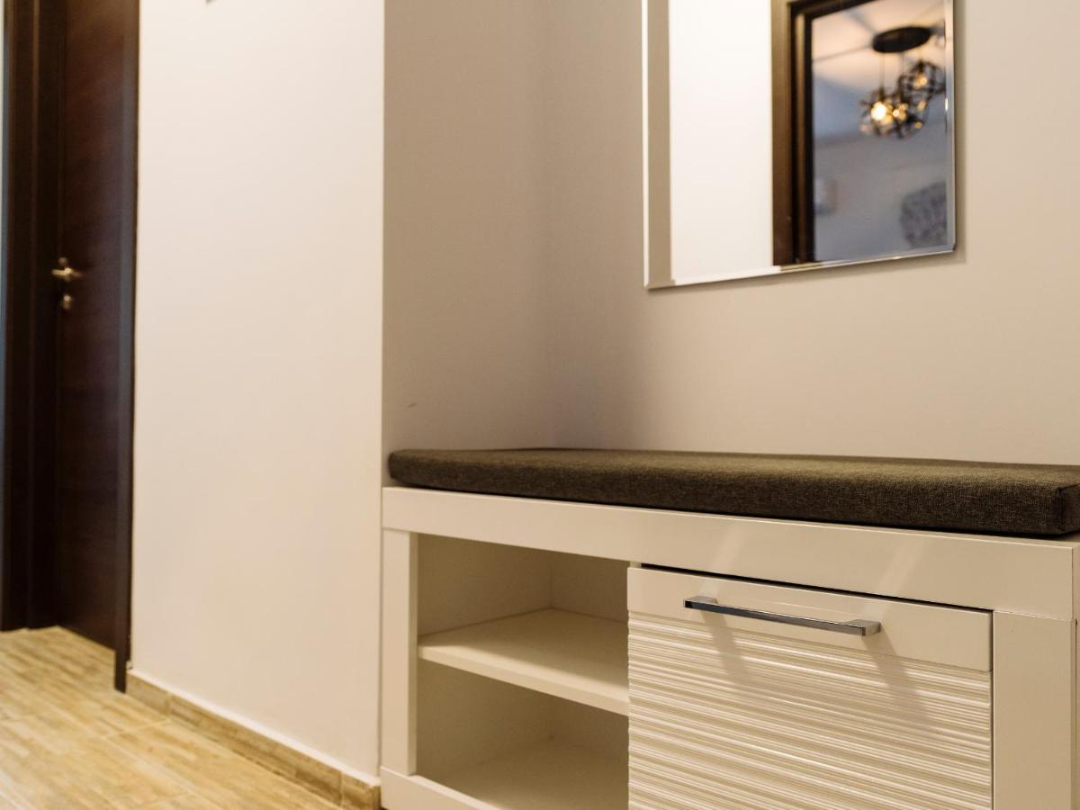 Cozy Special Pallady Apartament With Garden & Courtyard Bucarest Extérieur photo